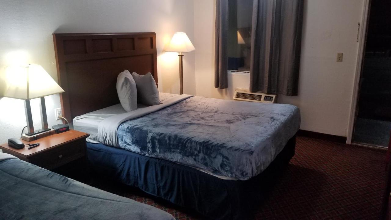 Hotel King Bed Hotel Room 110 Wi-Fi Booking Stillwater Esterno foto
